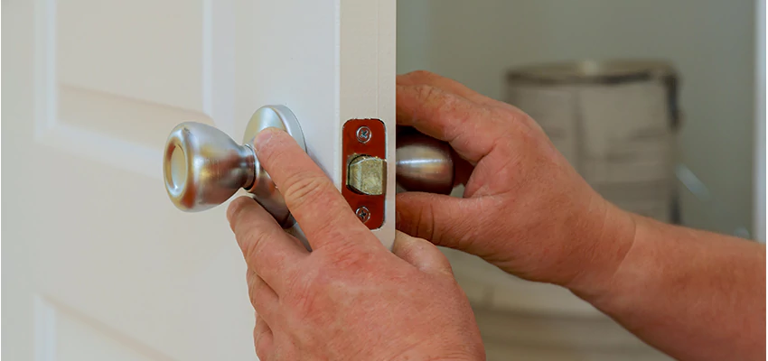 AAA Locksmiths For lock Replacement in Signal Hill, California