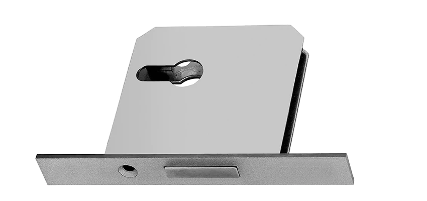 Fix A Deadbolt Door Lock in Signal Hill, California